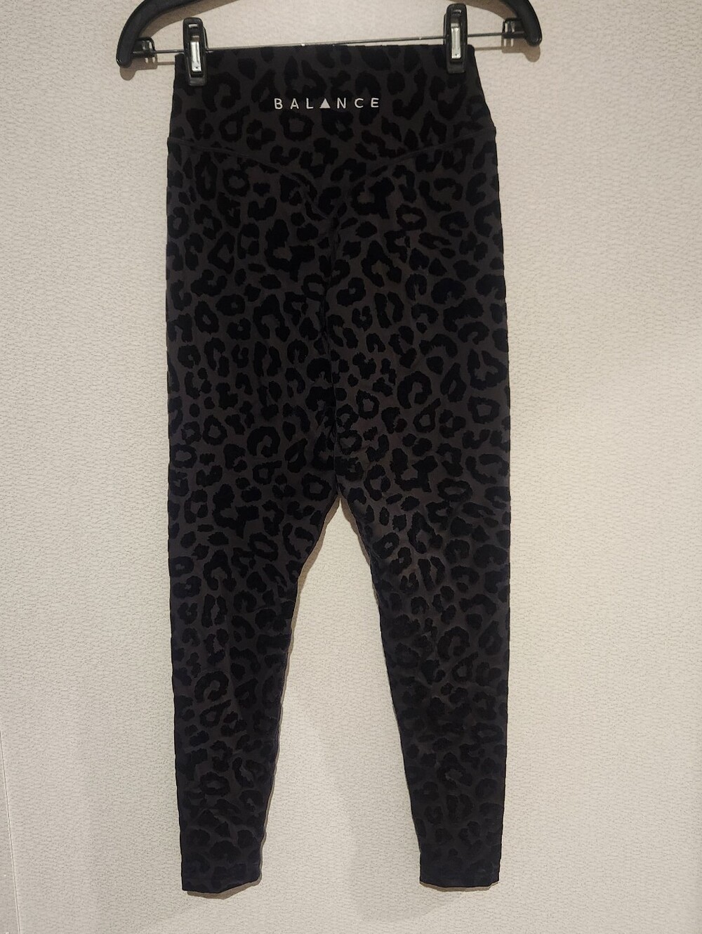 Balance Athletica Vitality Ascend Kingdom Leggings Black Velvet Medium
